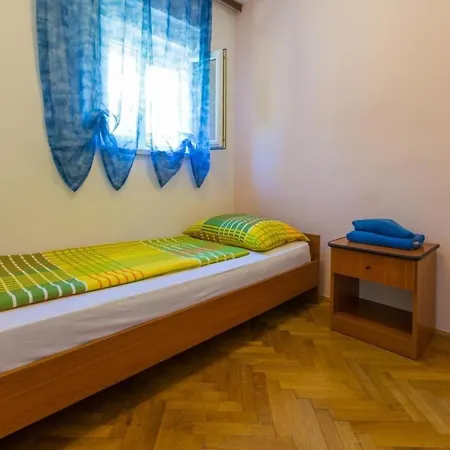 Ferienhaus Fuer 5 Personen Ca 65 Qm In Crikvenica, Kvarner Bucht Und Umgebung * Crikvenica