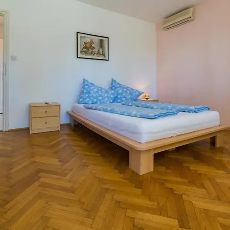 Ferienhaus Fuer 5 Personen Ca 65 Qm In Crikvenica, Kvarner Bucht Und Umgebung *