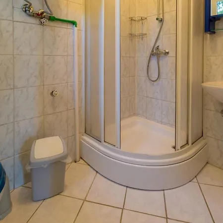Ferienhaus Fuer 5 Personen Ca 65 Qm In Crikvenica, Kvarner Bucht Und Umgebung קריקווניצה