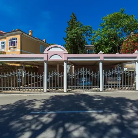 Ferienhaus Fuer 5 Personen Ca 65 Qm In Crikvenica, Kvarner Bucht Und Umgebung בית נופש
