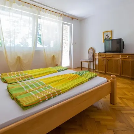 Ferienhaus Fuer 5 Personen Ca 65 Qm In Crikvenica, Kvarner Bucht Und Umgebung קריקווניצה
